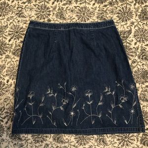 Denim embroidered skirt